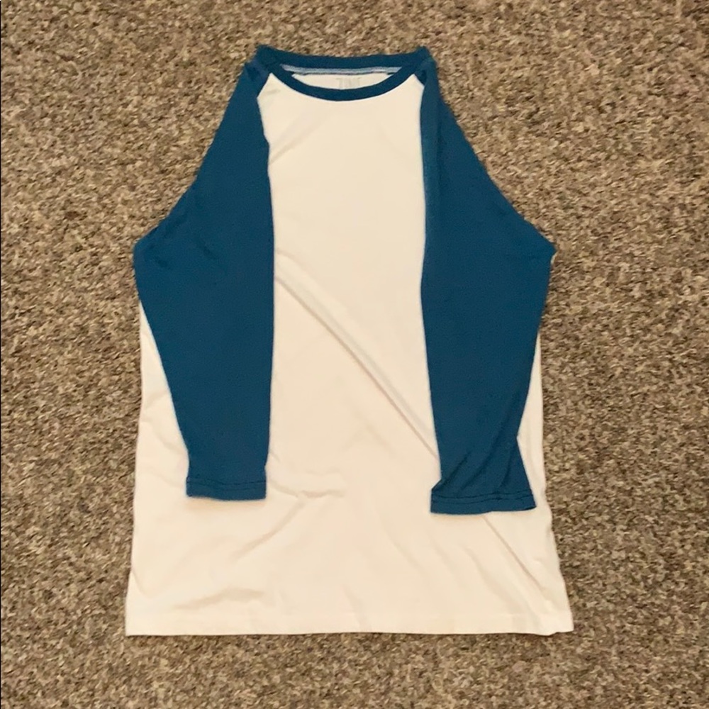 Zine white and blue (baseball t)